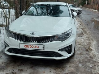 2019 Kia Optima IV Рестайлинг, белый, 2350000 рублей, вид 2