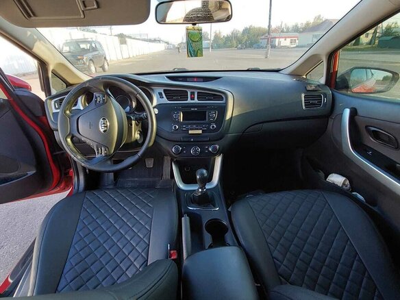 2013 Kia Ceed II, красный, 900000 рублей - вид 12