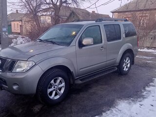 2011 Nissan Pathfinder III Рестайлинг, серый, 1600000 рублей, вид 5