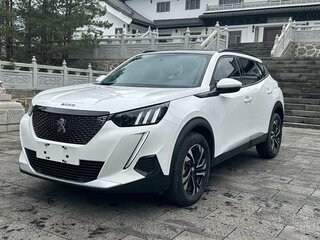 2023 Peugeot 2008 II, белый, 1351400 рублей, вид 3