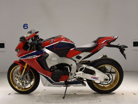 2017 Honda CBR 1000 RR/RA Fireblade, белый, 1150000 рублей, вид 2