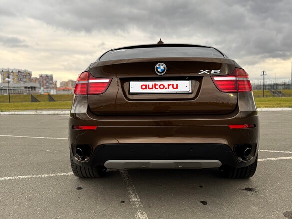 2013 BMW X6 30d I (E71) Рестайлинг, коричневый, 2550000 рублей - вид 4