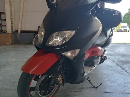 2002 Yamaha TMAX, чёрный, 250000 рублей, вид 2