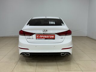 2018 Hyundai Elantra VI (AD), белый, 1250000 рублей, вид 5