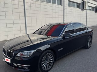 2014 BMW 7 серии Long 750Li xDrive V (F01/F02/F04) Рестайлинг, чёрный, 2850000 рублей, вид 2
