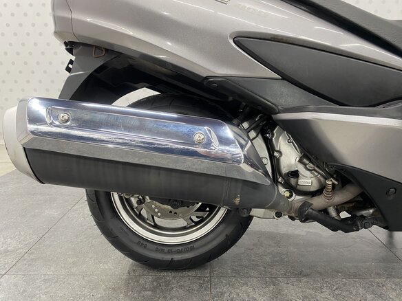 2006 Suzuki Burgman (SkyWave) 400, серебристый, 279000 рублей - вид 18