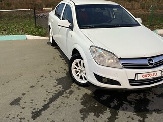 2011 Opel Astra H Рестайлинг, белый, 350000 рублей, вид 2