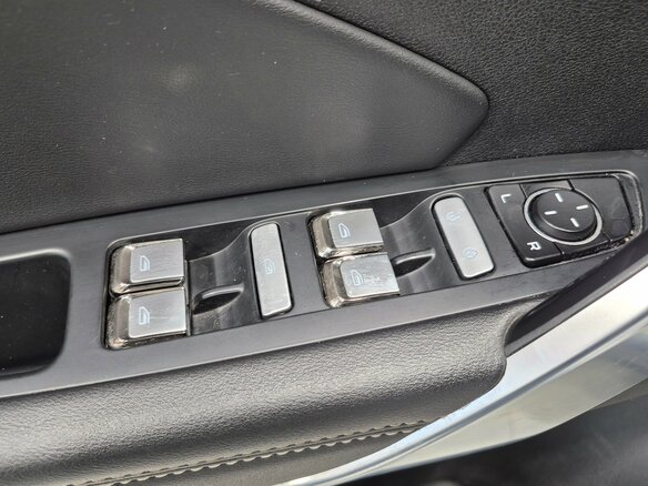 2024 Geely Atlas Pro, белый - вид 18