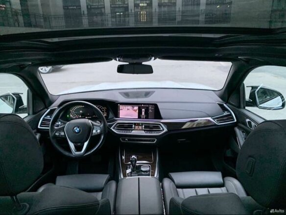 2019 BMW X5 40i IV (G05/G18), белый, 5300000 рублей - вид 10