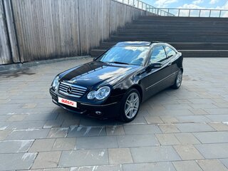 2007 Mercedes-Benz C-Класс 230 II (W203) Рестайлинг, чёрный, 2199000 рублей, вид 2