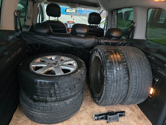 2011 Peugeot Partner II, белый, 470000 рублей - вид 6