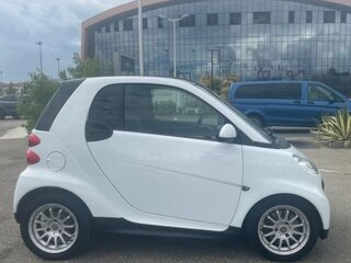2013 Smart Fortwo II, белый, 700000 рублей, вид 2