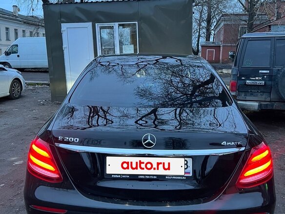2017 Mercedes-Benz E-Класс 200 V (W213, S213, C238), чёрный, 3300000 рублей - вид 2