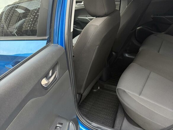 2018 Hyundai Solaris II, синий, 1070000 рублей - вид 6