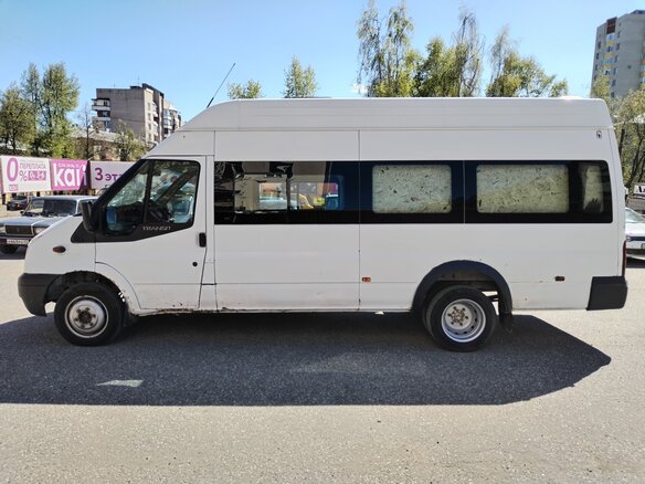 2013 Ford Transit, белый, 1500000 рублей - вид 3