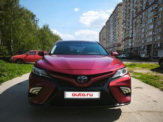 2017 Toyota Camry US Market VIII (XV70), красный, 2430000 рублей, вид 3