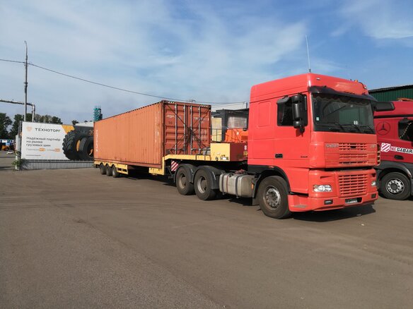 2004 DAF XF 95, оранжевый, 2000000 рублей - вид 15