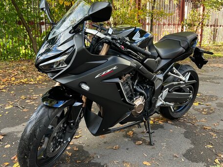 2021 Honda CBR 650R, чёрный, 875000 рублей, вид 1