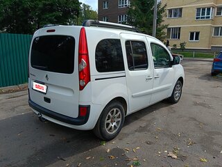 2012 Renault Kangoo II, белый, 700000 рублей, вид 2