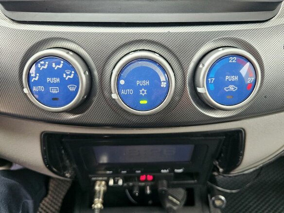 2010 Mitsubishi L200 IV, чёрный, 1029000 рублей - вид 17