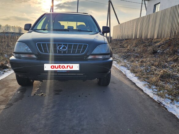 2001 Lexus RX 300 I, чёрный, 900000 рублей