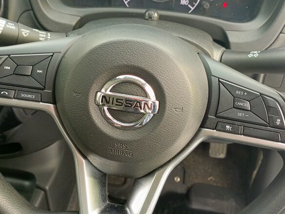 2020 Nissan Note e-Power II Рестайлинг, белый, 1550000 рублей - вид 13
