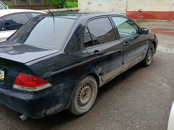2005 Mitsubishi Lancer IX Рестайлинг, чёрный, 365000 рублей - вид 5