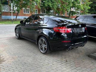2013 BMW X6 50i I (E71) Рестайлинг, чёрный, 2100000 рублей, вид 3
