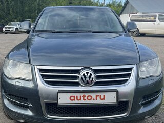 2007 Volkswagen Touareg I Рестайлинг, серый, 1000000 рублей, вид 2