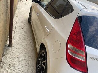 2011 Hyundai i30 I Рестайлинг, белый, 670000 рублей, вид 4