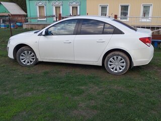 2013 Chevrolet Cruze I Рестайлинг, белый, 850000 рублей, вид 3