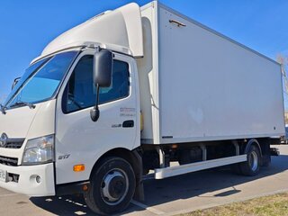 2020 Hino Series 300 (Dutro), белый, 4490000 рублей, вид 1