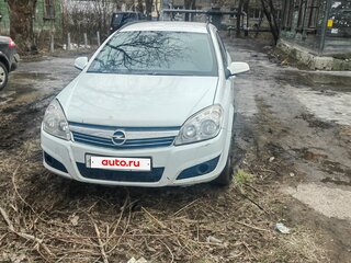2009 Opel Astra H Рестайлинг, белый, 350000 рублей, вид 1