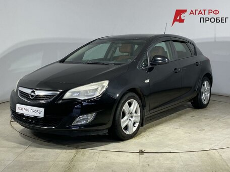 Opel Astra J