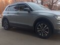 2019 Volkswagen Tiguan II, серый, 2000000 рублей - вид 1