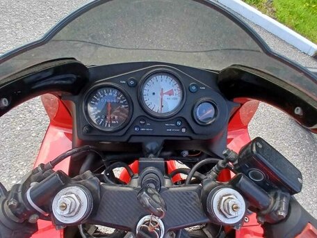 1998 Honda CBR 600F, красный, 320000 рублей, вид 5