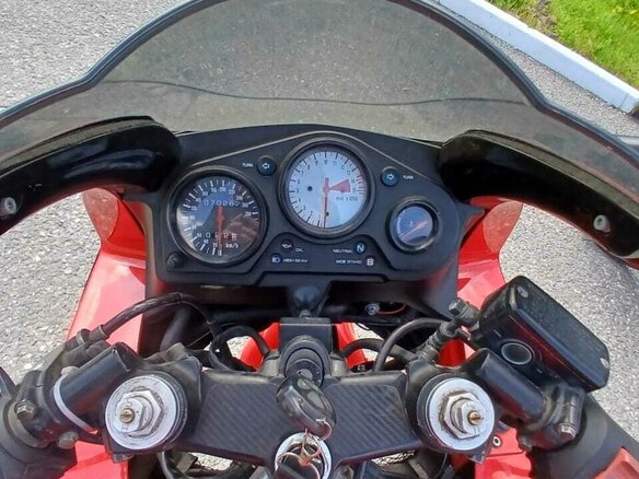 1998 Honda CBR 600F, красный, 320000 рублей - вид 4