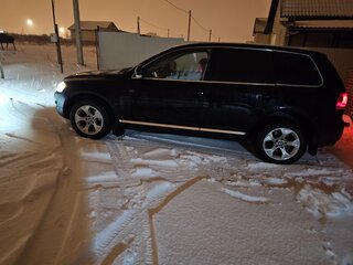 2006 Volkswagen Touareg I, чёрный, 1200000 рублей, вид 3