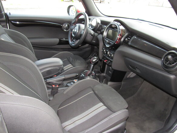 2016 Mini Hatch JCW III (F55/F56), белый - вид 5