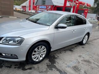 2012 Volkswagen Passat B7, серебристый, 850000 рублей, вид 1