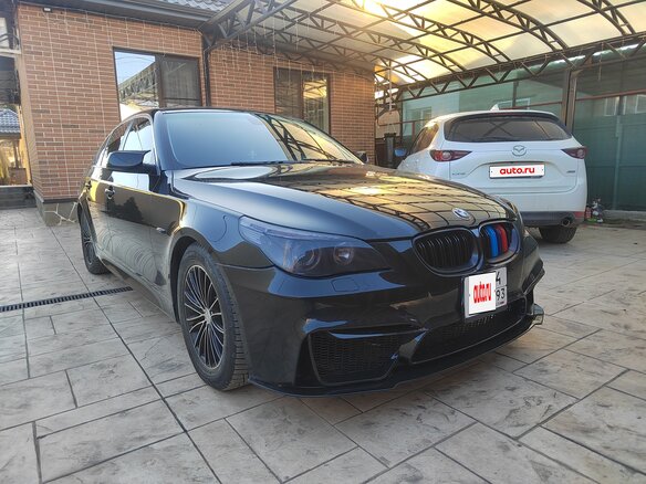 2005 BMW 5 серии 523i V (E60/E61), чёрный, 1480000 рублей - вид 4