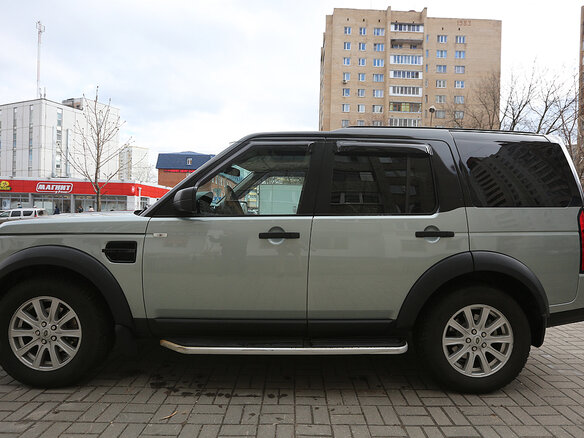 2007 Land Rover Discovery III, серебристый - вид 2