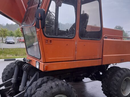 1992 Atlas Колёсные, 1600000 рублей, вид 2