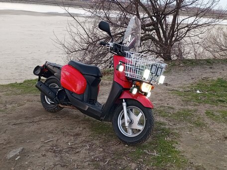 2015 Yamaha Gear, красный, 165000 рублей, вид 3