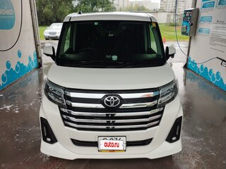 2022 Toyota Roomy I Рестайлинг, белый, 1550000 рублей, вид 2