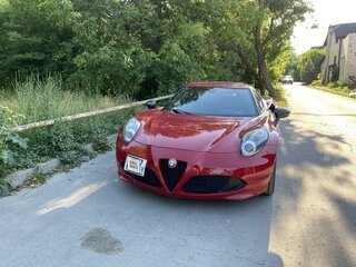 2015 Alfa Romeo 4C, красный, 3950000 рублей, вид 5