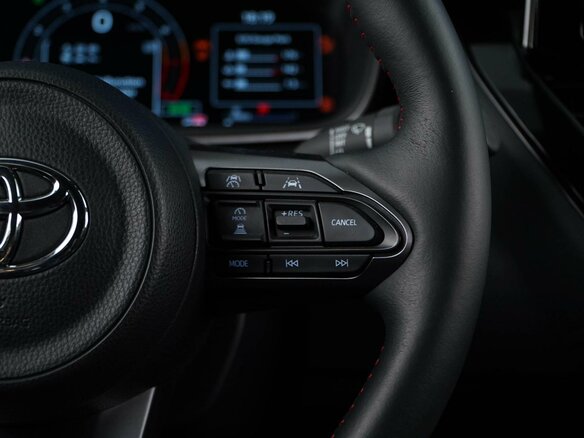 2023 Toyota Corolla GR XII (E210), серый, 9349077 рублей - вид 16