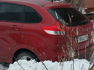 2017 Lada (ВАЗ) XRAY I, красный, 840000 рублей, вид 5