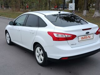 2013 Ford Focus III, белый, 1150000 рублей, вид 3