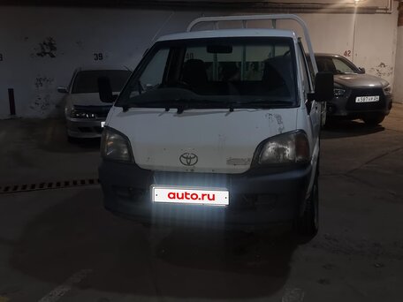 2000 Toyota TownAce, белый, 850000 рублей, вид 2